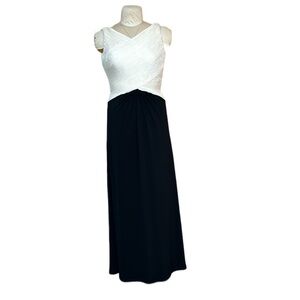NWT Tadashi Shoji‎ Anthropologie Pleated Maxi Dress Gown Ruched Black/White M